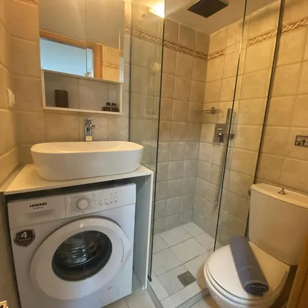 Harry's - Center Salonic